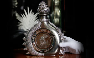 La botella de tequila más cara del mundo, La Ley del Diamante