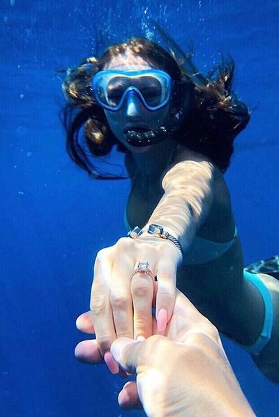 Under-water-marriage-proposal-in-Los-Cabos