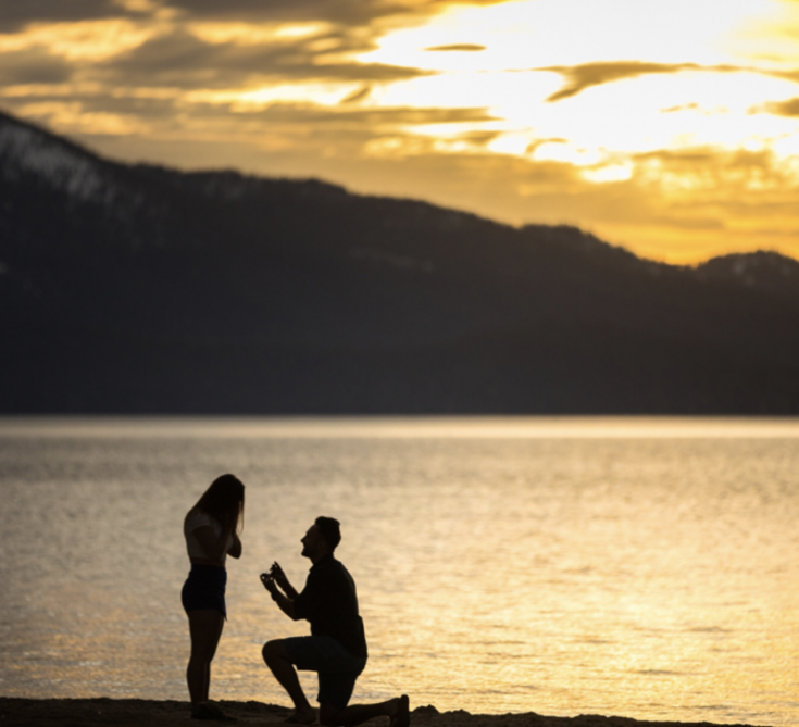 Sunset-proposal-in-Los-Cabos